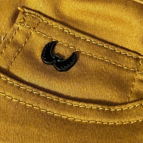 Nick Danger NWT 32/30 Slim Fit Supreme Flex Golden Yellow Action Jeans - Picture 3 of 7